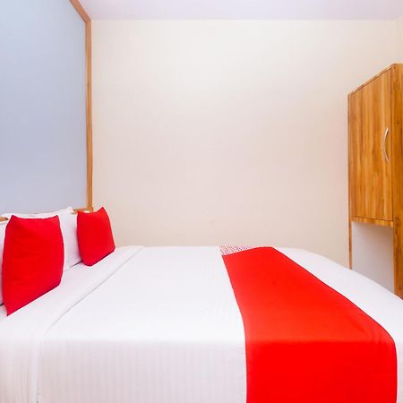 Hotel Sun City Near Saifee Hospital And Hn Reliance Hospital مومباي المظهر الخارجي الصورة