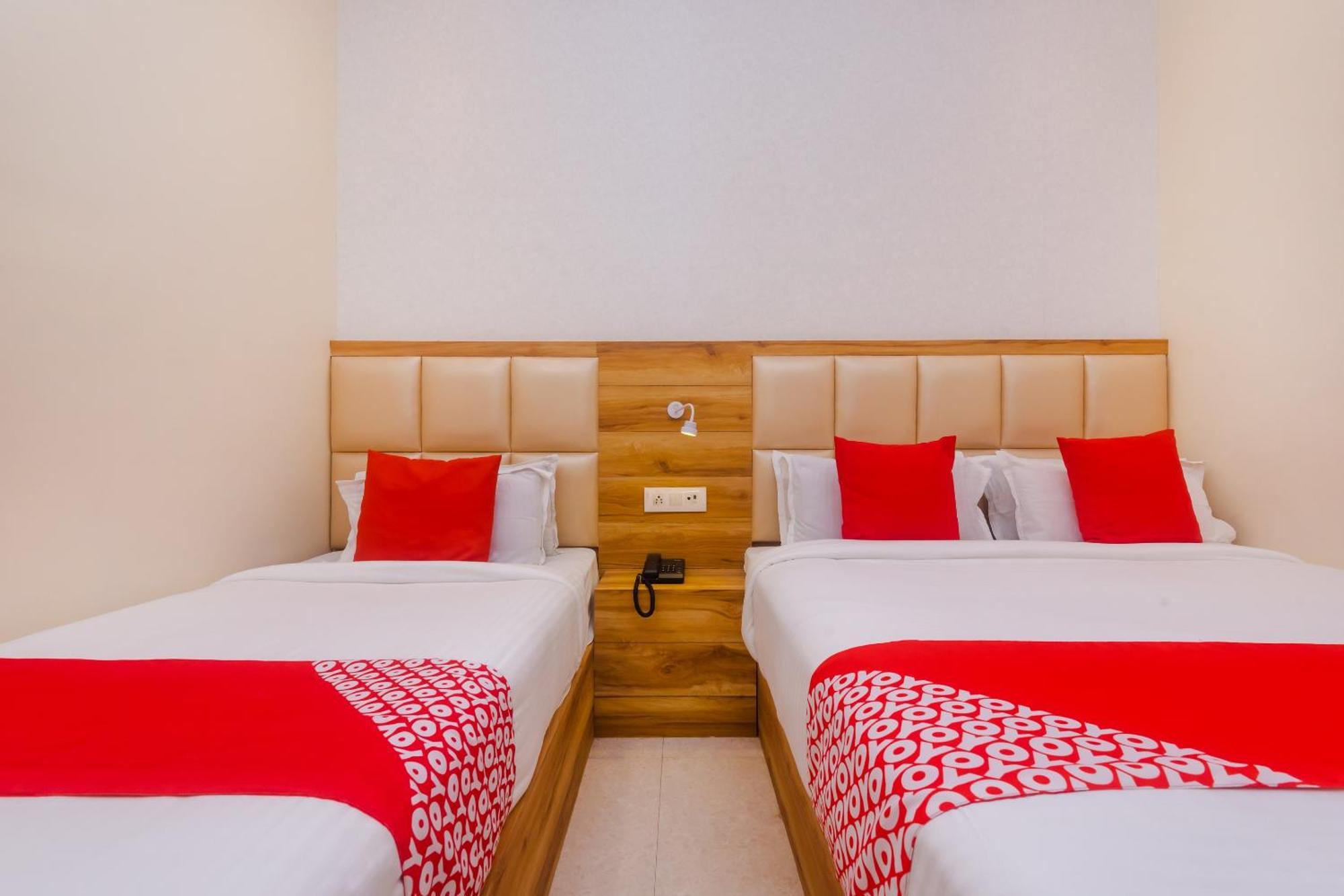 Hotel Sun City Near Saifee Hospital And Hn Reliance Hospital مومباي المظهر الخارجي الصورة