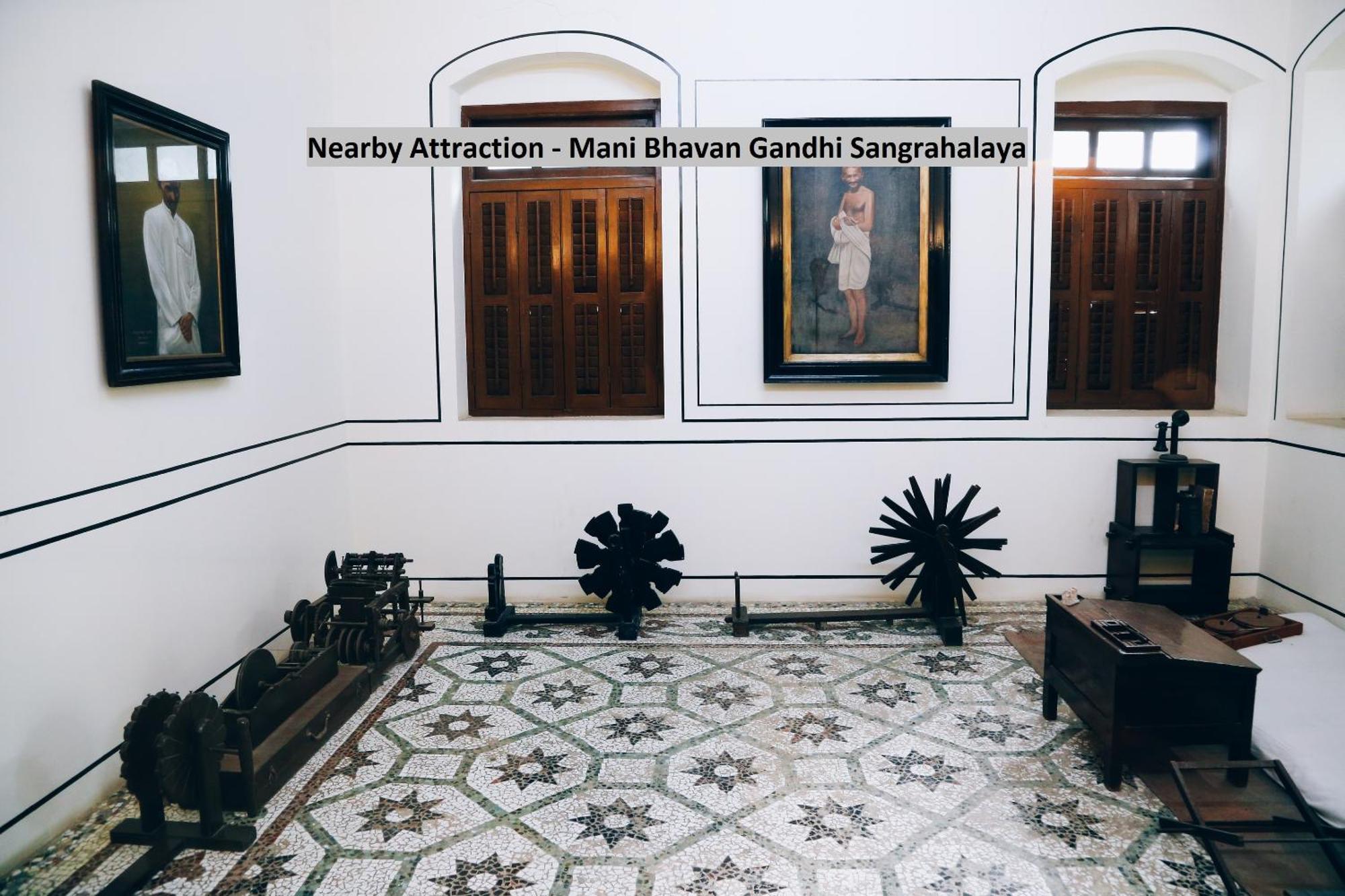 Hotel Sun City Near Saifee Hospital And Hn Reliance Hospital مومباي المظهر الخارجي الصورة