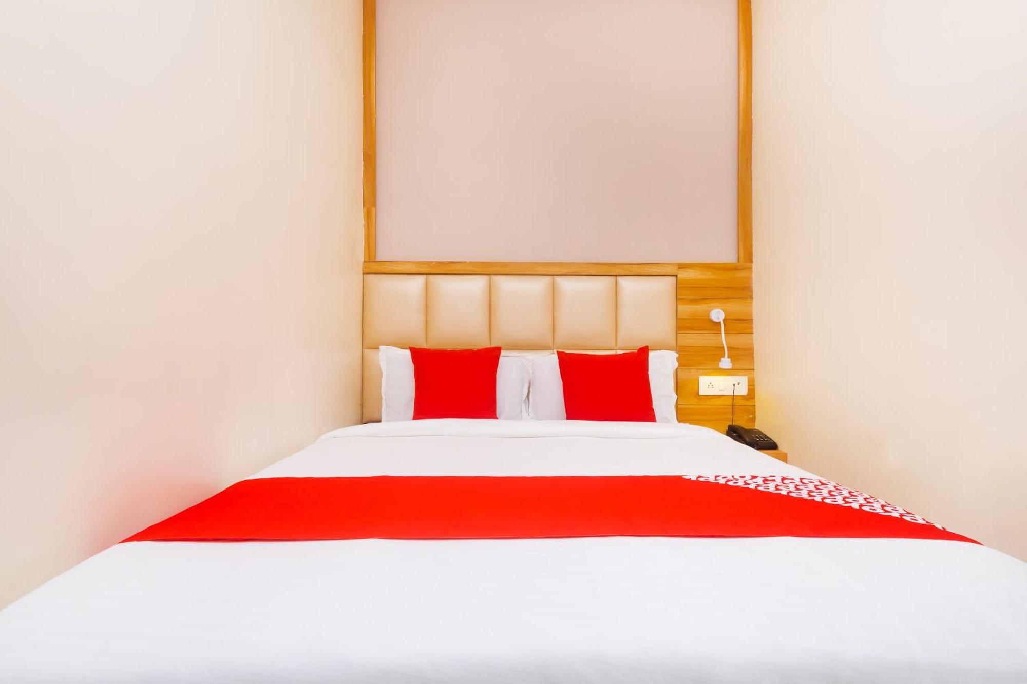 Hotel Sun City Near Saifee Hospital And Hn Reliance Hospital مومباي المظهر الخارجي الصورة